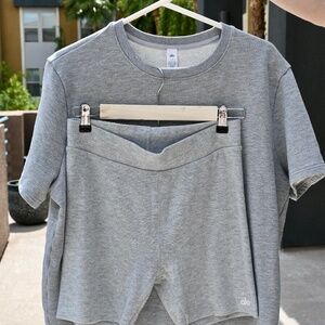 ALO Comfortable Lounge Set!